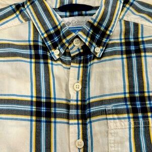 Columbia men’s LS button up, worn VERY little. Bundle to save!